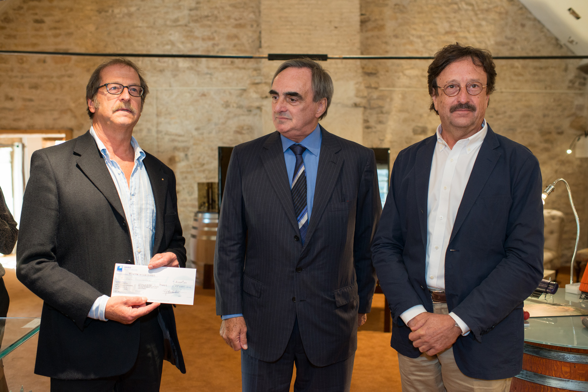 Remise du "Prix Bettati" par Maître Kohn au Château de Pommard