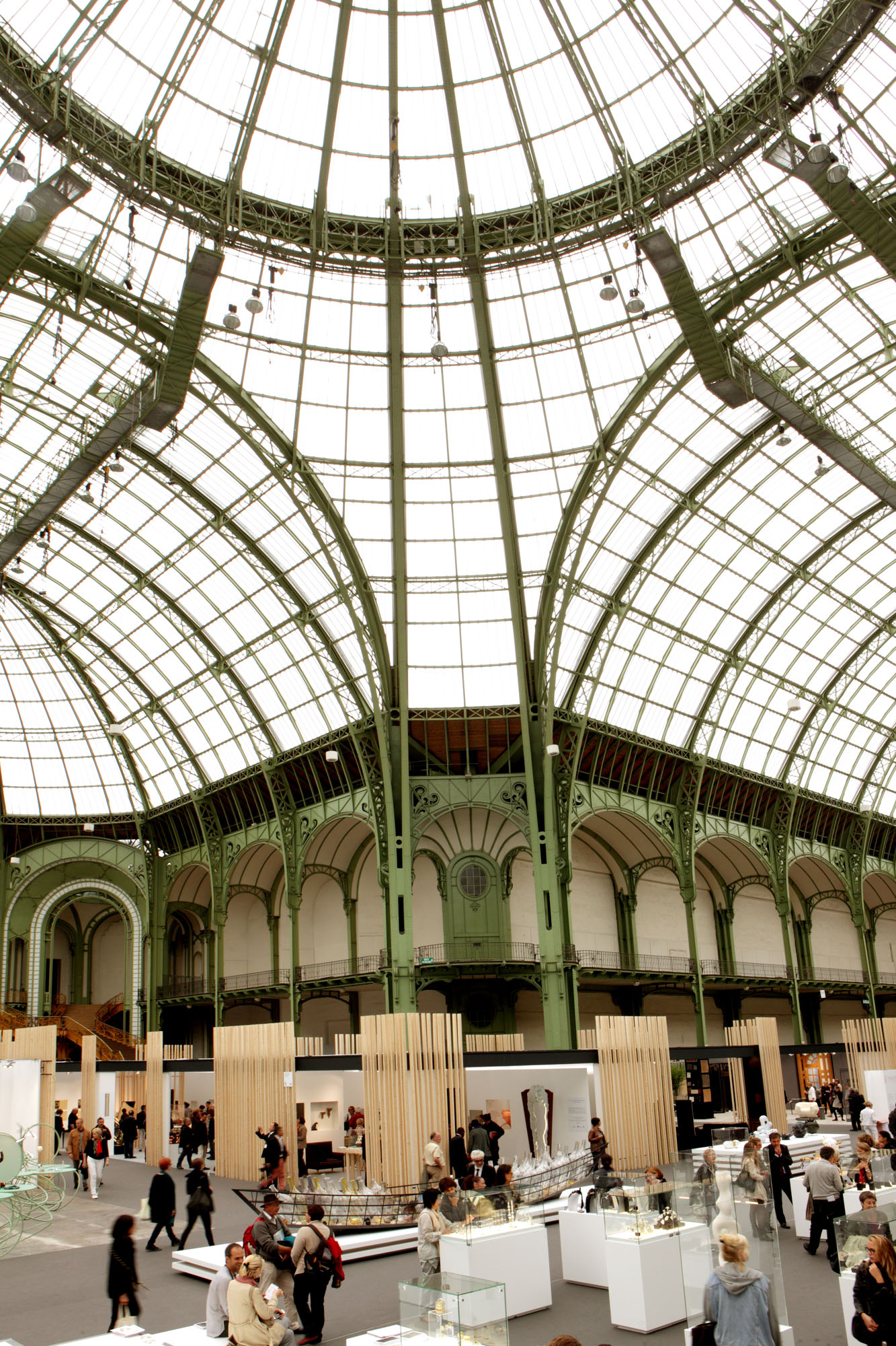 Salon Révélations, scénographie